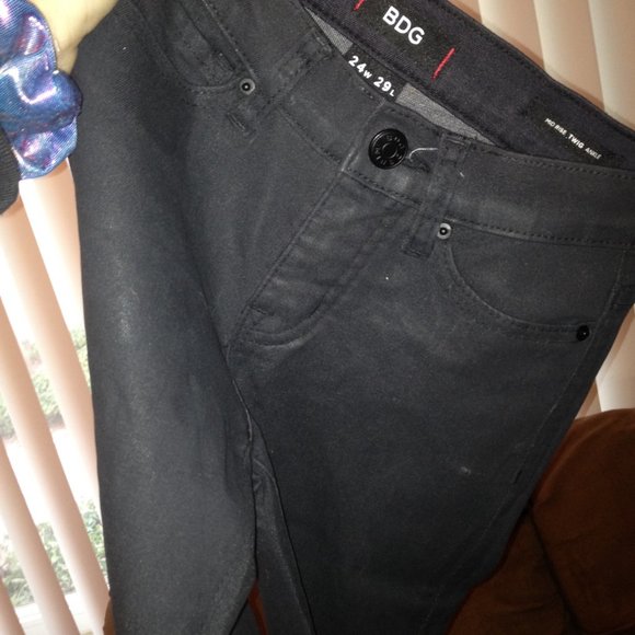 BDG Mid Rise Twig Ankle Skinny Jeans NWOT - Picture 7 of 7
